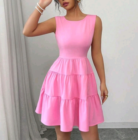 Dresses & Skirts - Elegant Pink Sleeveless Dress